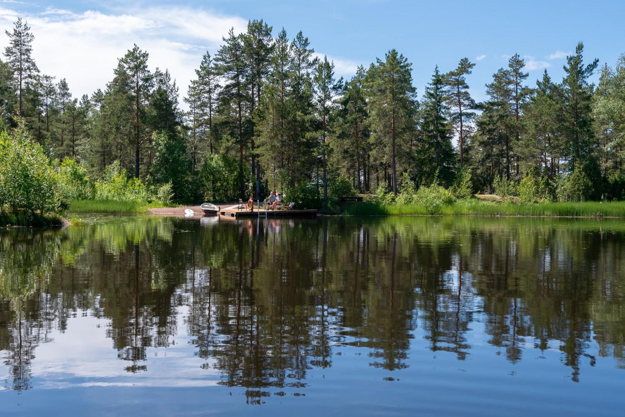 Pinetree Cottages Cozy log cabin Kalanti Esterno foto